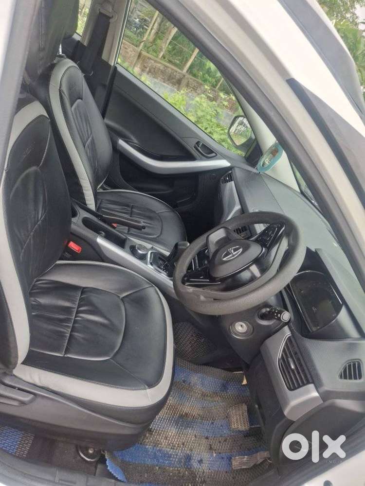 Tata Nexon 1.2 Revotron Xma Amt (s), 2022, Petrol