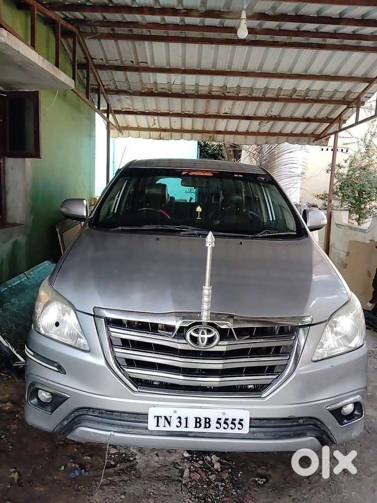 *toyota Innova 2015 – Well Maintained  Vip Registration Number