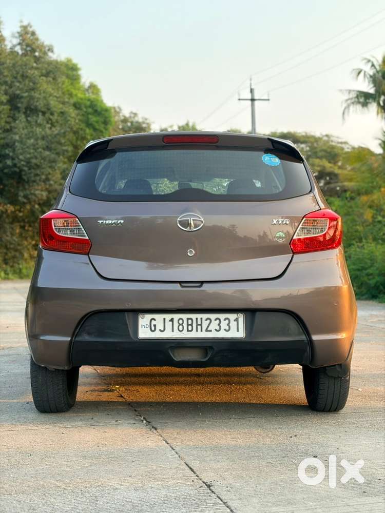 Tata Tiago Petrol 2017