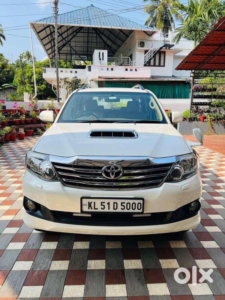 Toyota Fortuner 3.0 4x2 Automatic, 2013, Diesel