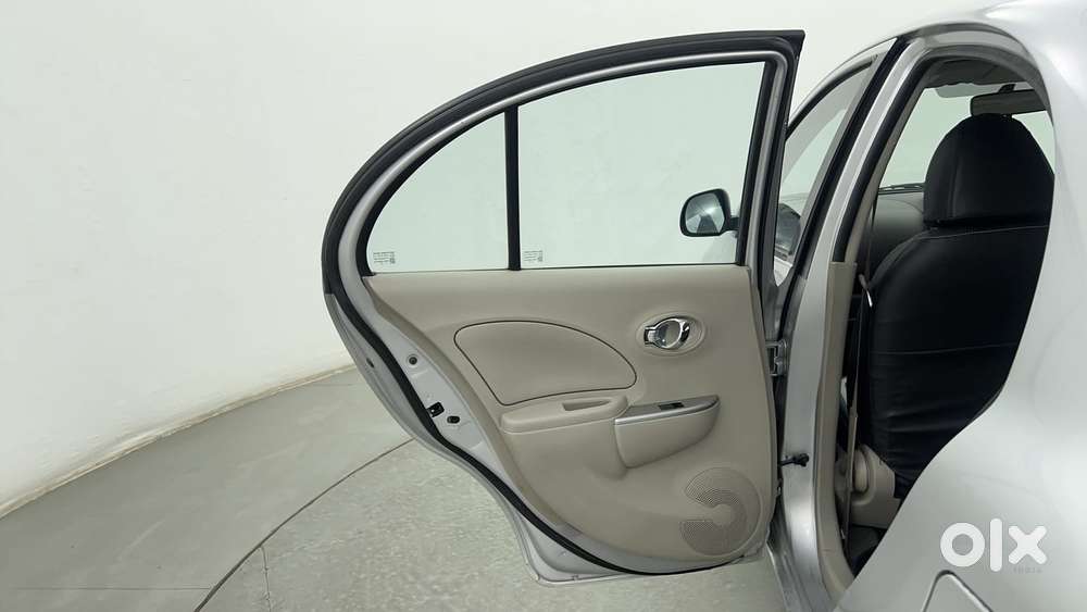 Nissan Micra Xv Cvt, 2015, Petrol