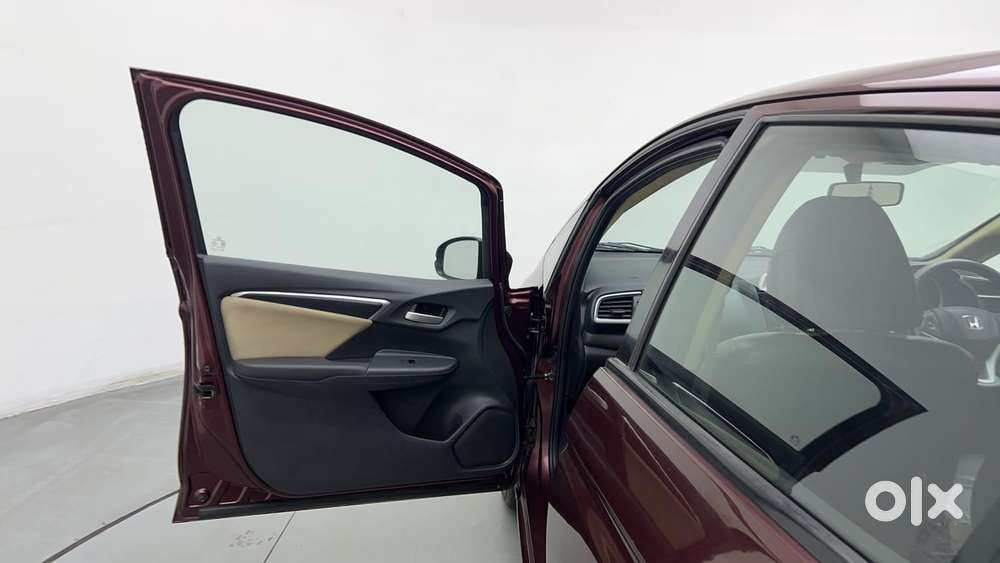 Honda Jazz [2020-2023] 1.2 V I-vtec Mt, 2017, Petrol