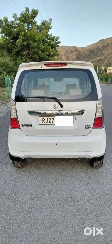 Maruti Suzuki Wagon R 1.0 Vxi Plus (o) Amt, 2018, Petrol