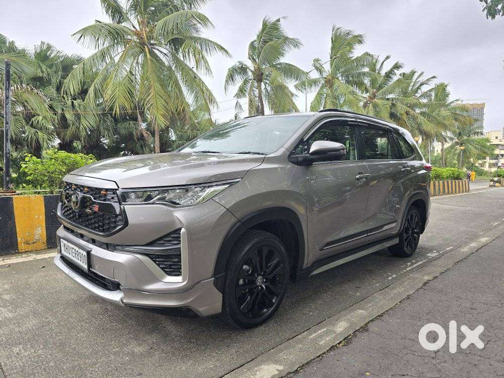 Toyota Innova Hycross 2.0 Zx (o) Hybrid 7 Str, 2024, Petrol