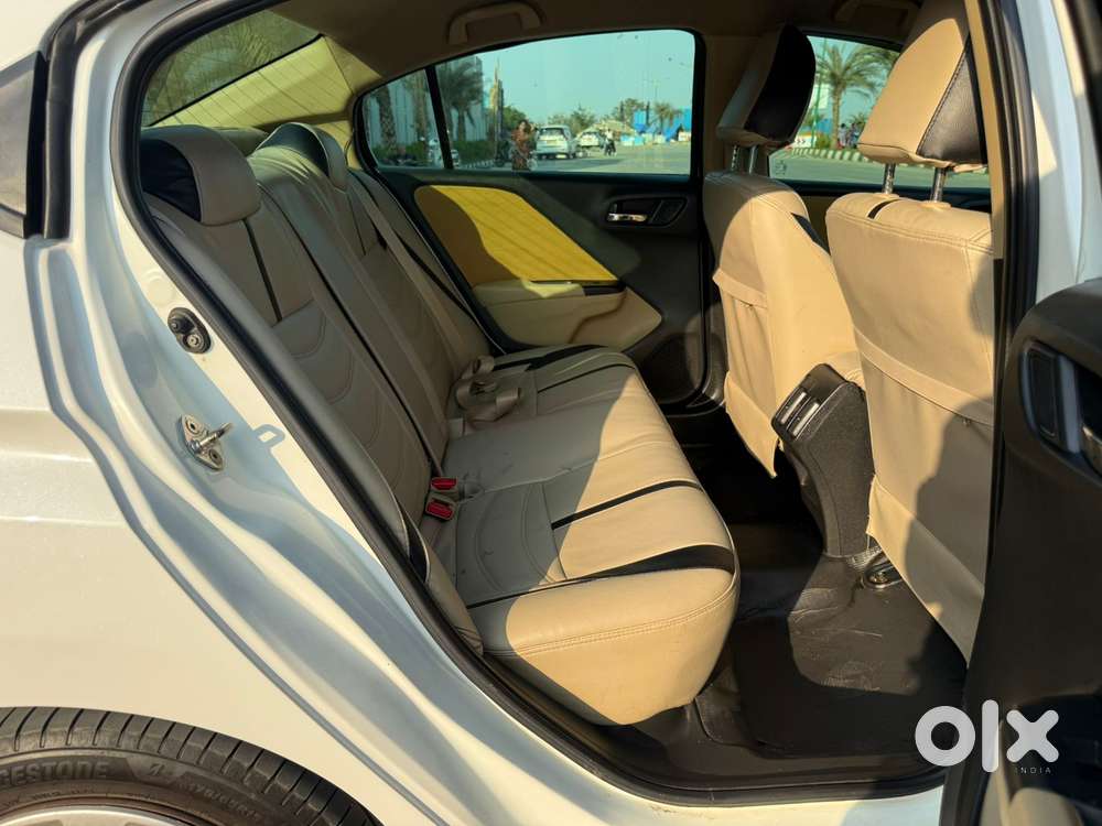 Honda City I-vtec Sv, 2017, Petrol