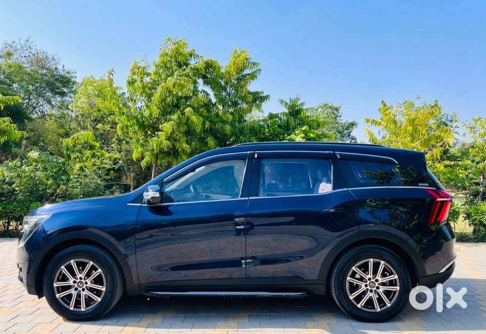 Mahindra Xuv700 2.2 Ax 7 Diesel At Luxury Pack Str, 2023, Diesel