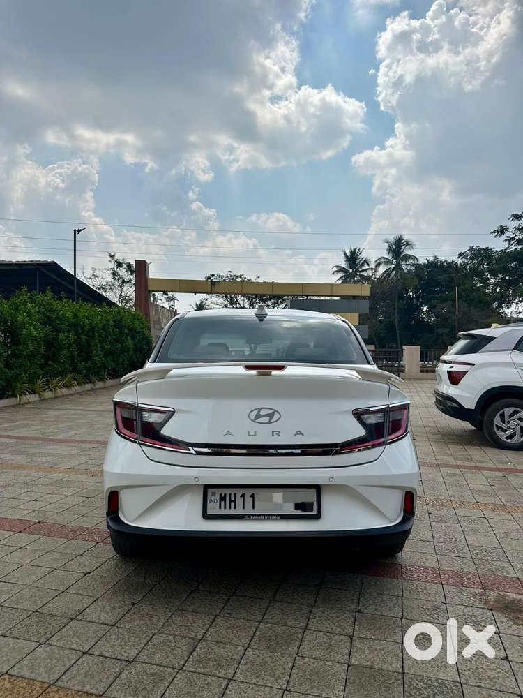 Hyundai Aura 1.2 Sx Cng, 2023, Cng & Hybrids