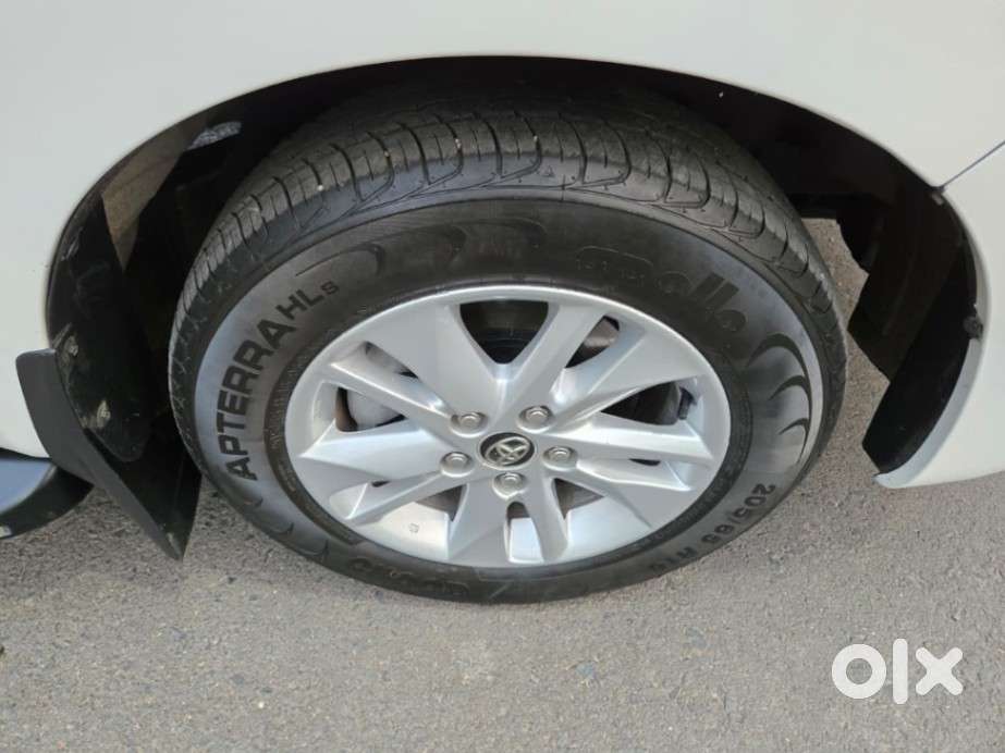 Toyota Innova Crysta 2.4 G Plus Mt 7 Str, 2020, Diesel