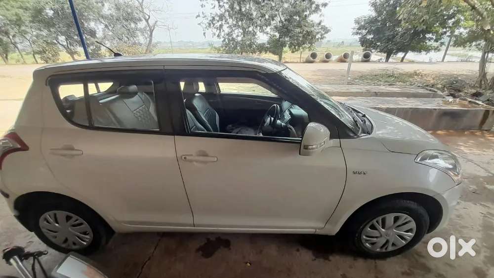 Maruti Suzuki Swift 2017 Petrol Manual