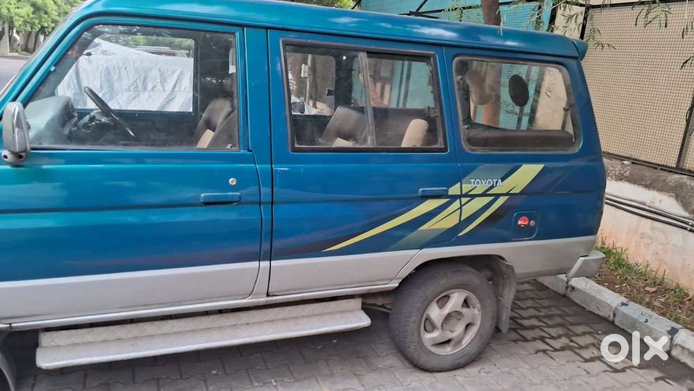 Toyota Qualis Diesel 2000