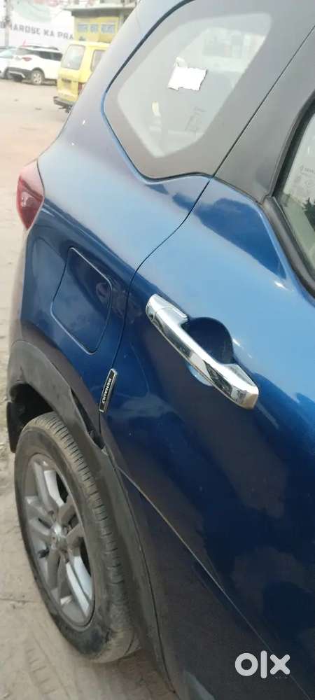 Renault Triber 2023 Cng & Hybrids Well Maintained