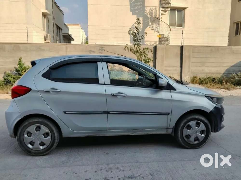 Tata Tiago 1.2 Revotron Xt, 2020, Petrol