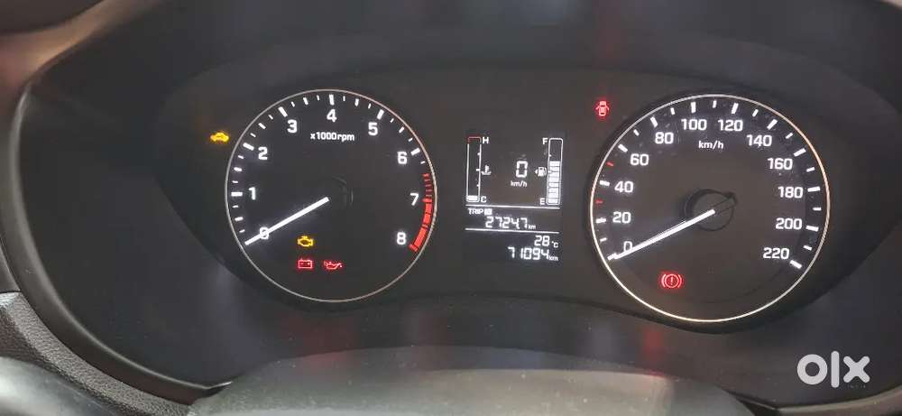 Hyundai Elite I20 2018 Dual Tone, Petrol, Well Maintained