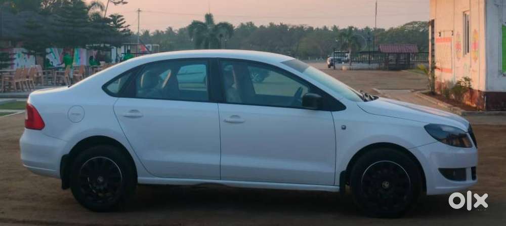 Skoda Rapid 2013-2016 1.5 Tdi At Elegance, 2015, Diesel