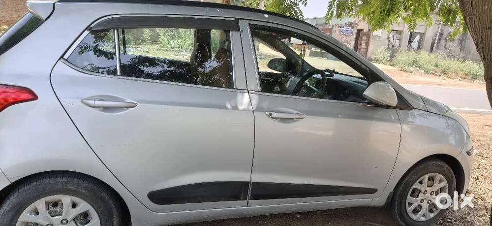 Hyundai Grand I10 2015 Diesel Car