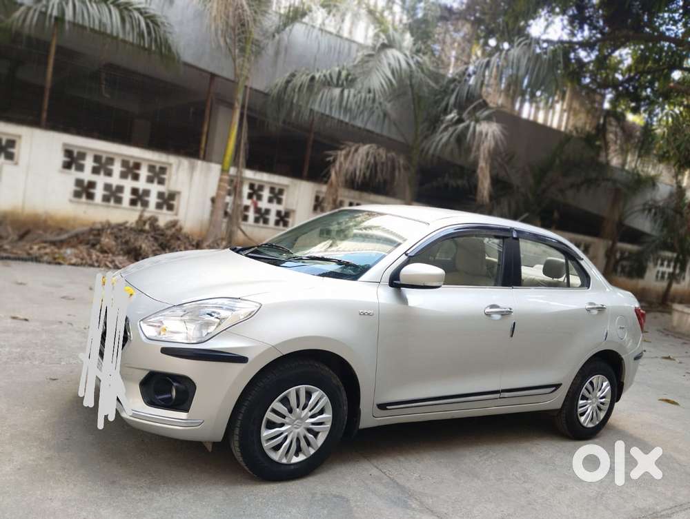 Maruti Suzuki Swift Dzire 1.3 Zxi, 2022, Petrol