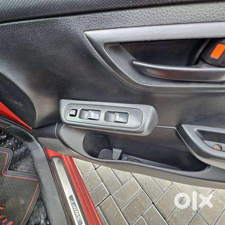 Maruti Suzuki Swift Lxi, 2014, Petrol