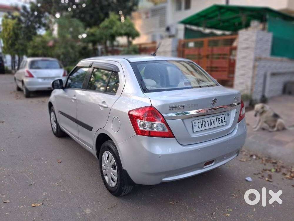Maruti Suzuki Swift Dzire 1.2 Vxi Bsiv, 2013, Petrol