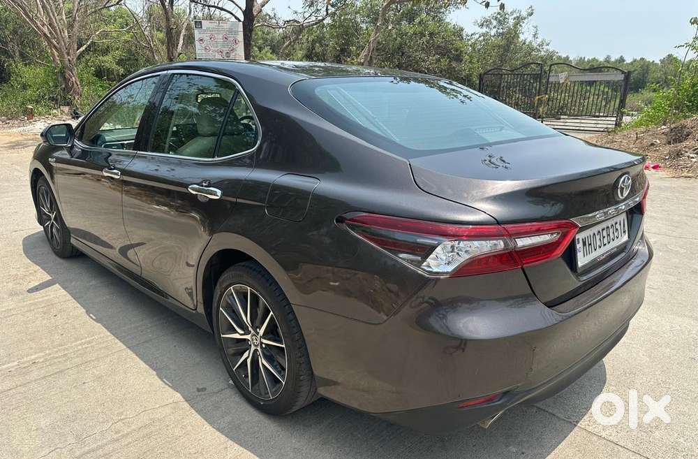 Toyota Camry Hybrid, 2022, Petrol