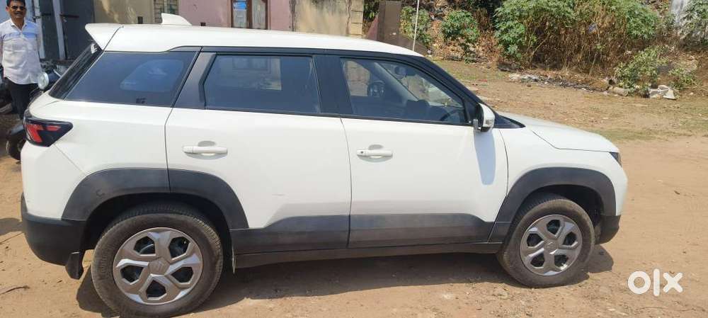 Maruti Suzuki Brezza 1.5 Vxi Smart Hybrid, 2022, Petrol