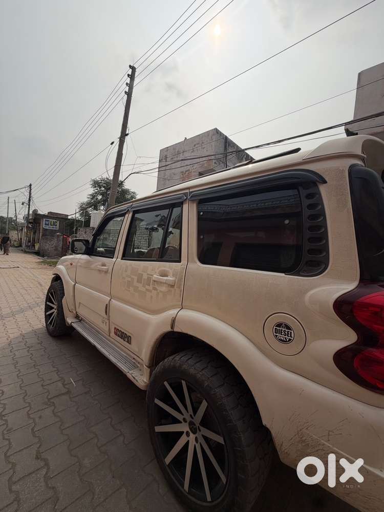 Mahindra Scorpio Diesel 2011