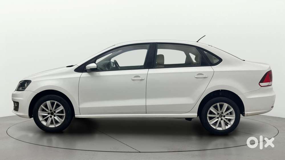 Volkswagen Vento Petrol Highline At, 2015, Petrol