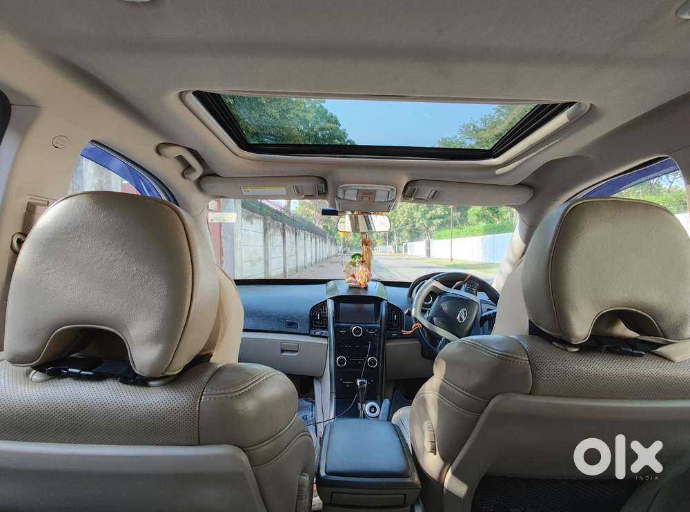 Mahindra Xuv500 W11 Option At, 2017, Diesel