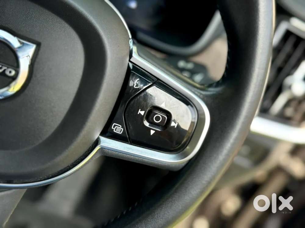 Volvo S90 B5 Ultimate, 2025, Petrol