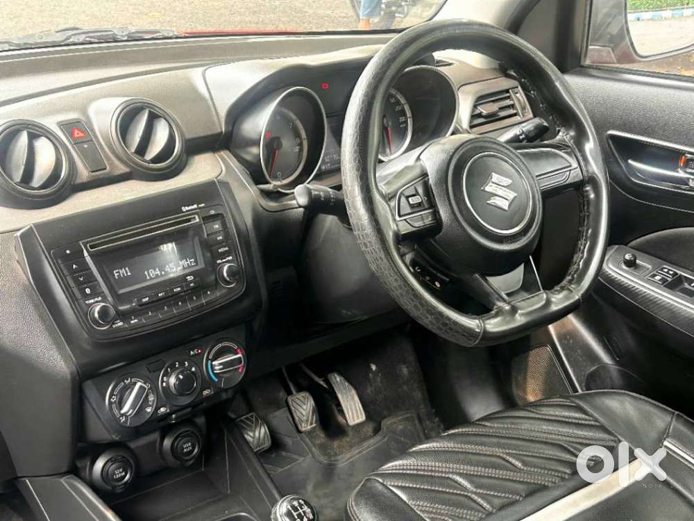 Maruti Suzuki Swift 1.2 Vxi (o), 2021, Petrol