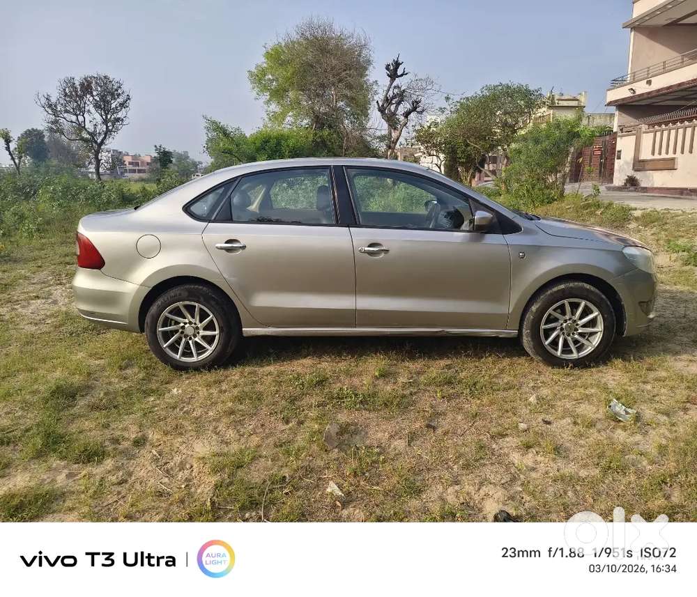 Skoda Rapid 2012 Diesel 132080 Km Driven, Well Maintained