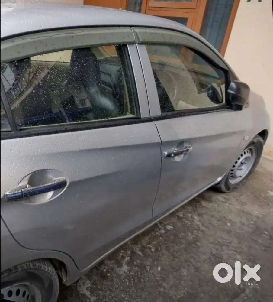 Honda Amaze 2016 Petrol 62000 Km Driven