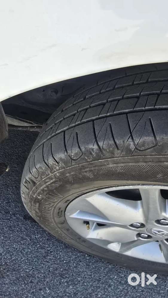 Well Condition 4 New Tyre