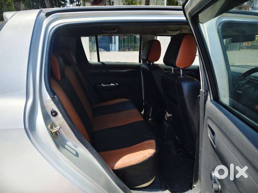 Maruti Suzuki Swift Lxi Option, 2006, Petrol