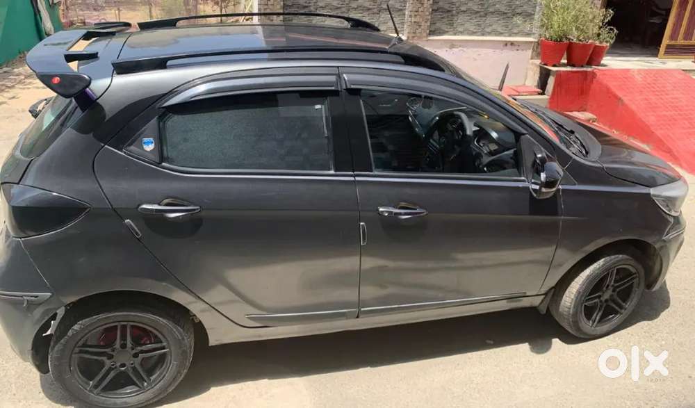 Tata Tiago Xz Plus Top Model Cng  Modified