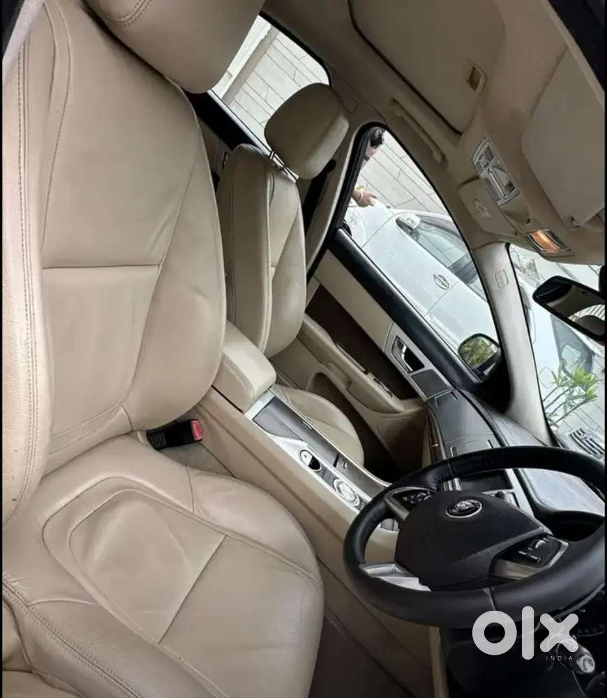 Jaguar Xf 2014 Diesel 63000 Km Driven