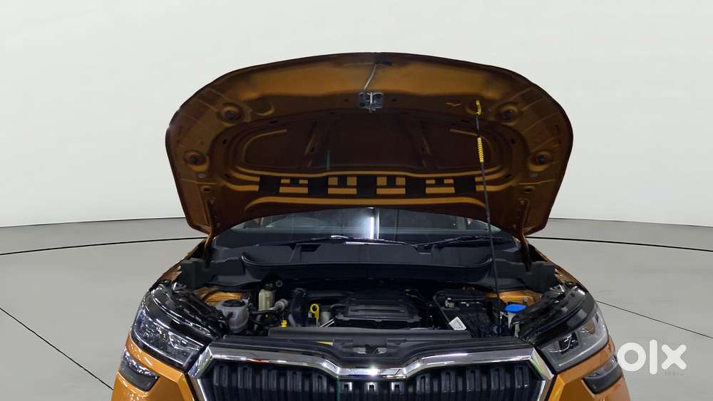 Skoda Kushaq Style 1.0l Tsi At, 2022, Petrol