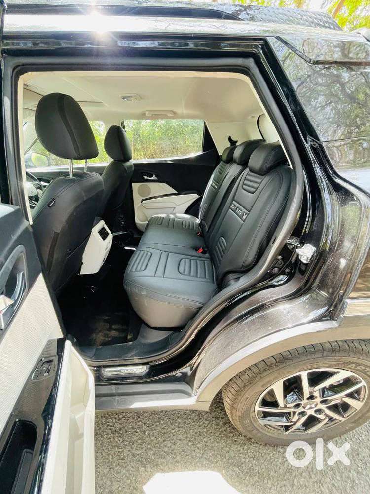 Mahindra Xuv 3xo Ax5 Ds Mt, 2026, Diesel