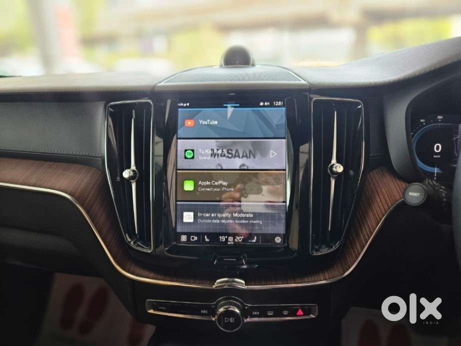 Volvo Xc60 D5 Inscription, 2024, Petrol