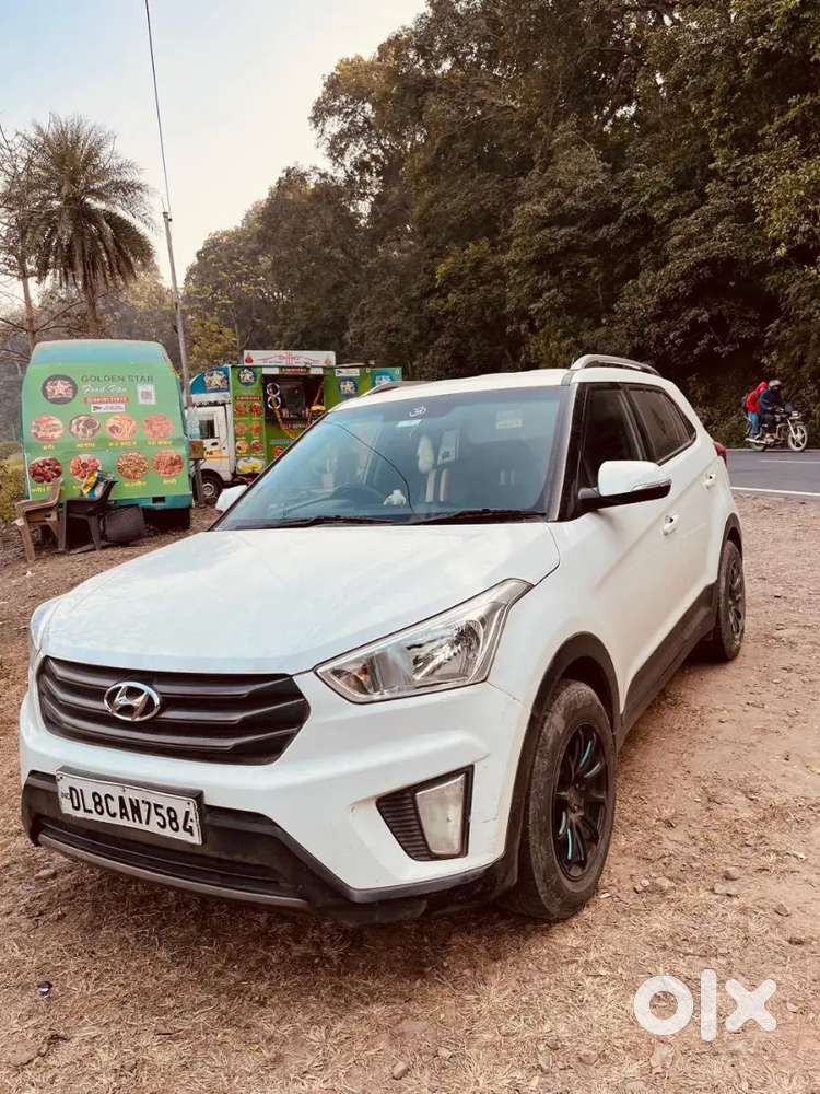 Hyundai Creta Petrol 2016 Year With 18 Inche Alloy Wheels And Power Bo
