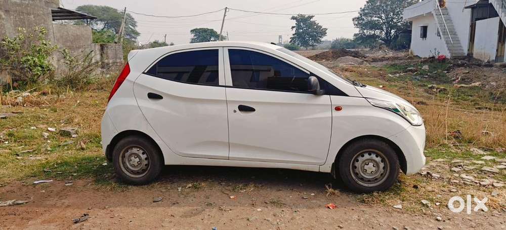 Hyundai Eon 2017 Petrol Well Maintained