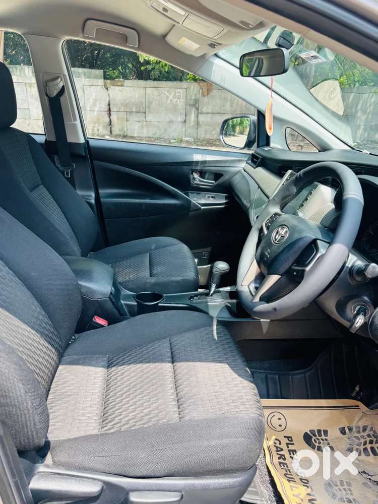 Toyota Innova Crysta [2020-ongoing] 2.4 Zx 7 Str, 2022, Diesel