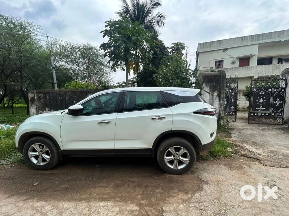 Tata Harrier 2019 Diesel 100500 Km Driven