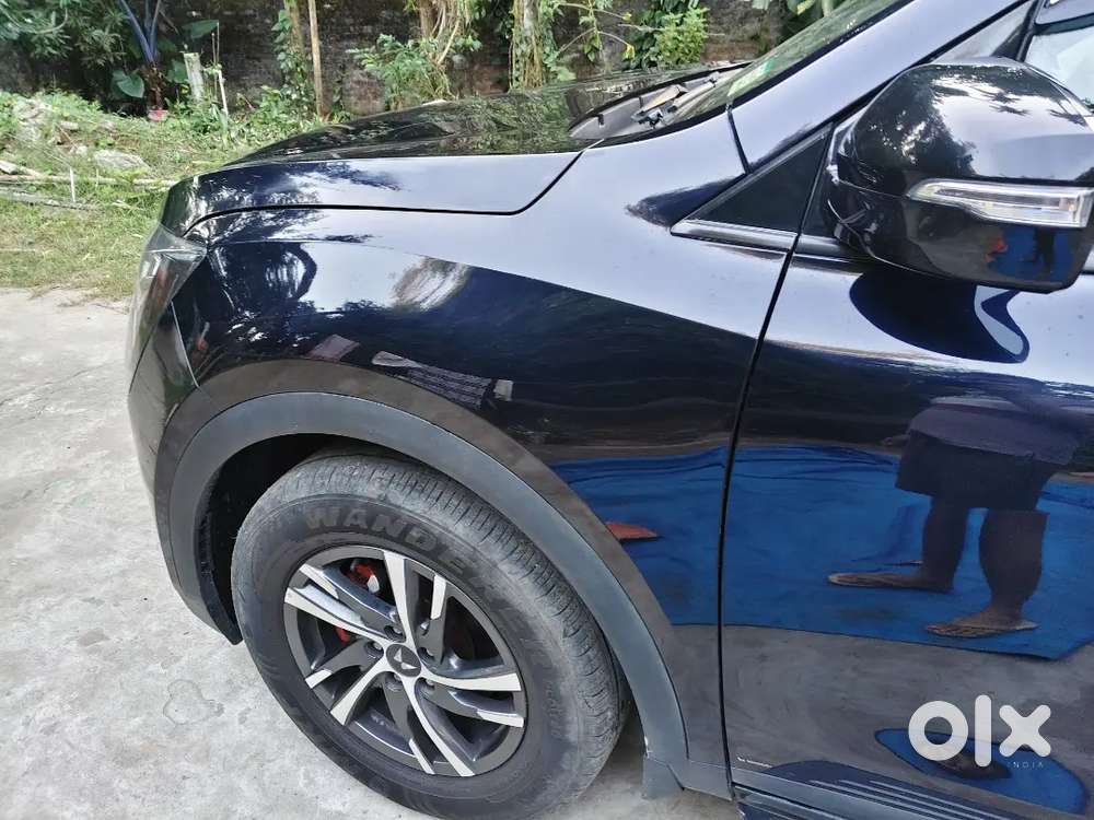 Mahindra Xuv700 2023 Petrol 36000 Km Driven