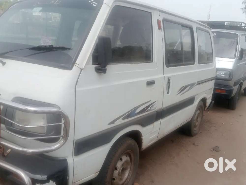 Maruti Suzuki Omni 2011 Petrol