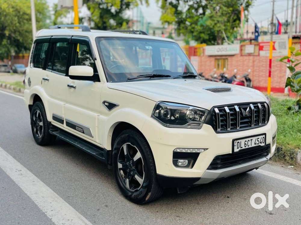 Mahindra Scorpio Classic 2.2 S 11 Mt 7 Str, 2023, Diesel