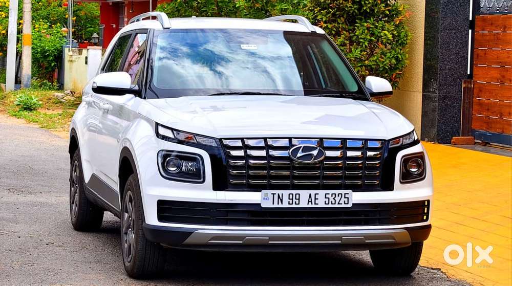 Hyundai Venue, 2025, Petrol