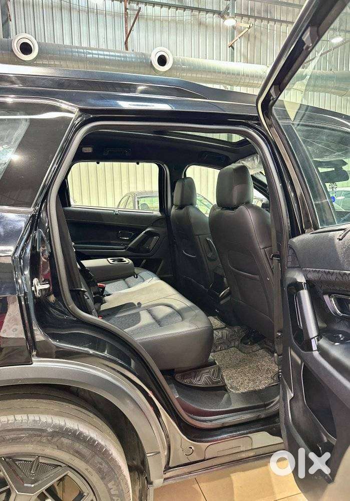 Tata Safari Adventure Plus Dark Edition, 2024, Diesel