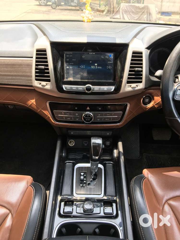 Mahindra Alturas G4 4wd At, 2021, Diesel