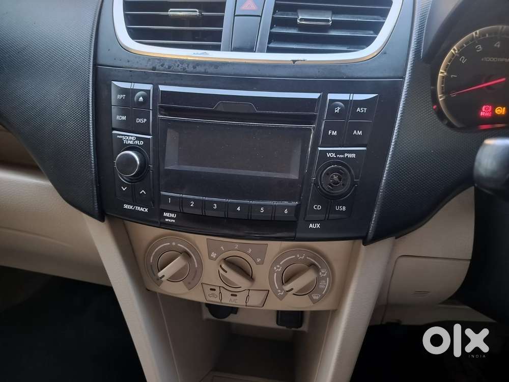Maruti Suzuki Dzire 1.2 Vxi, 2015, Petrol