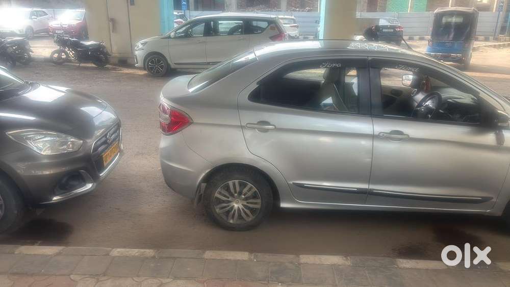 Ford Petrol Manual 2017 Drive